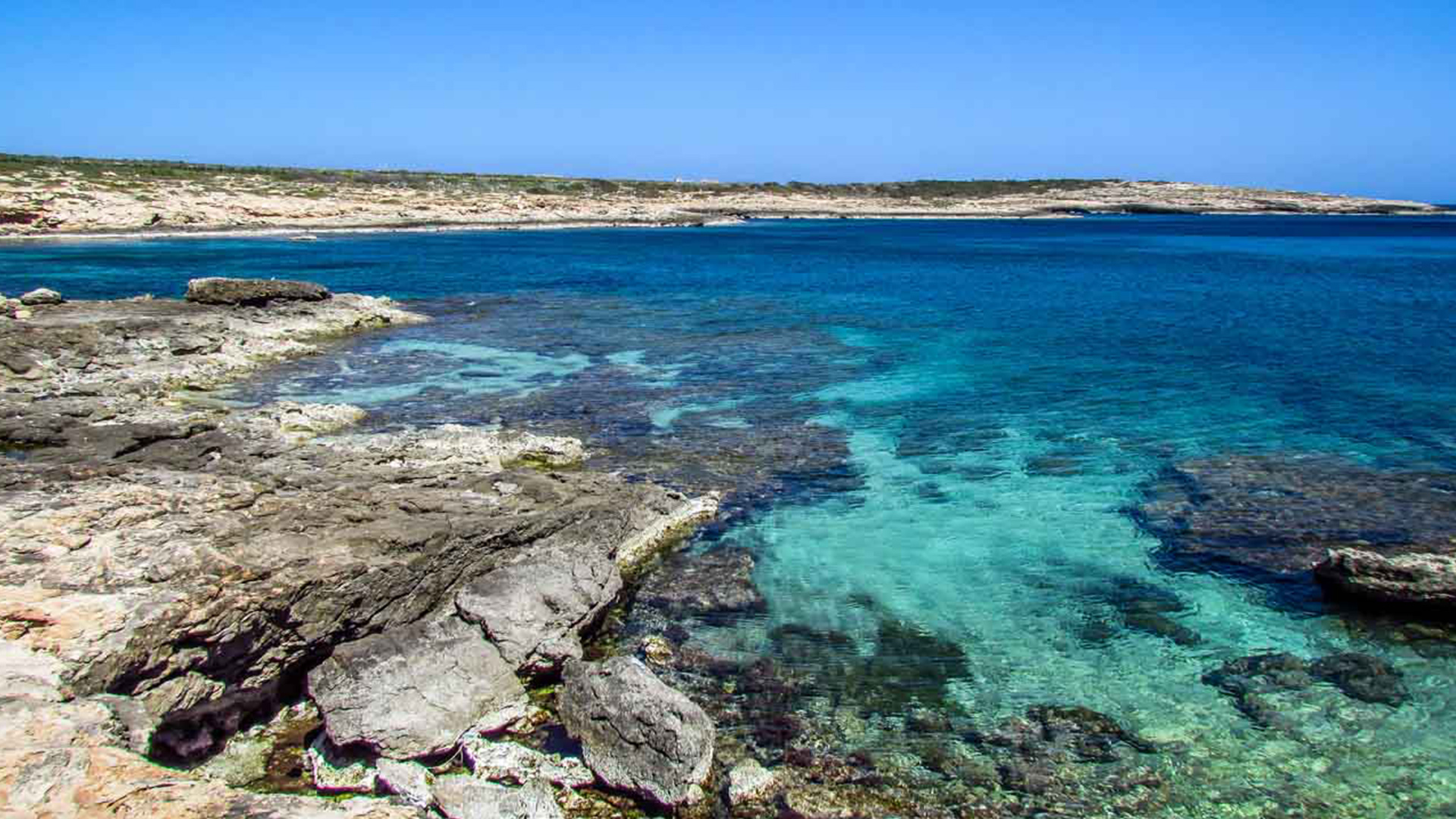 L'isola blu, Lampedusa