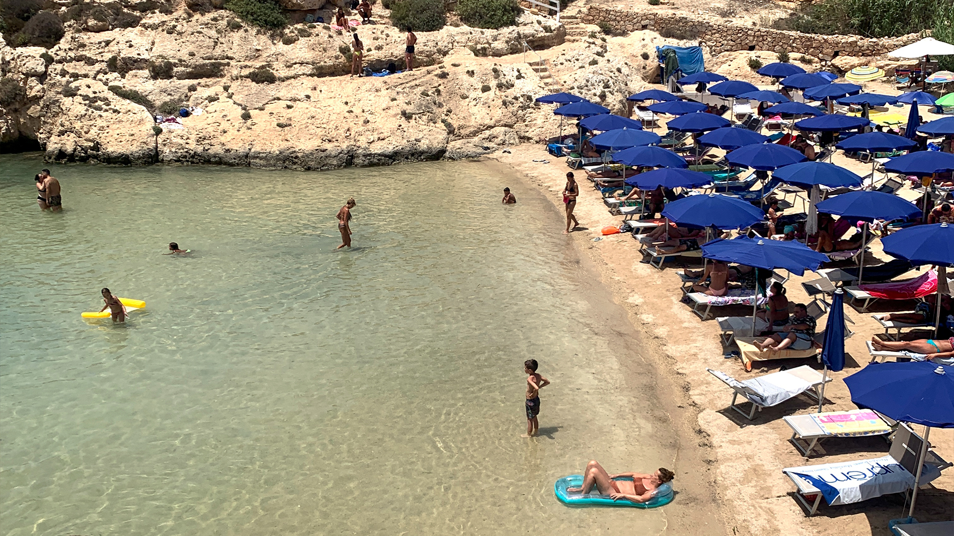 L'isola blu, Lampedusa