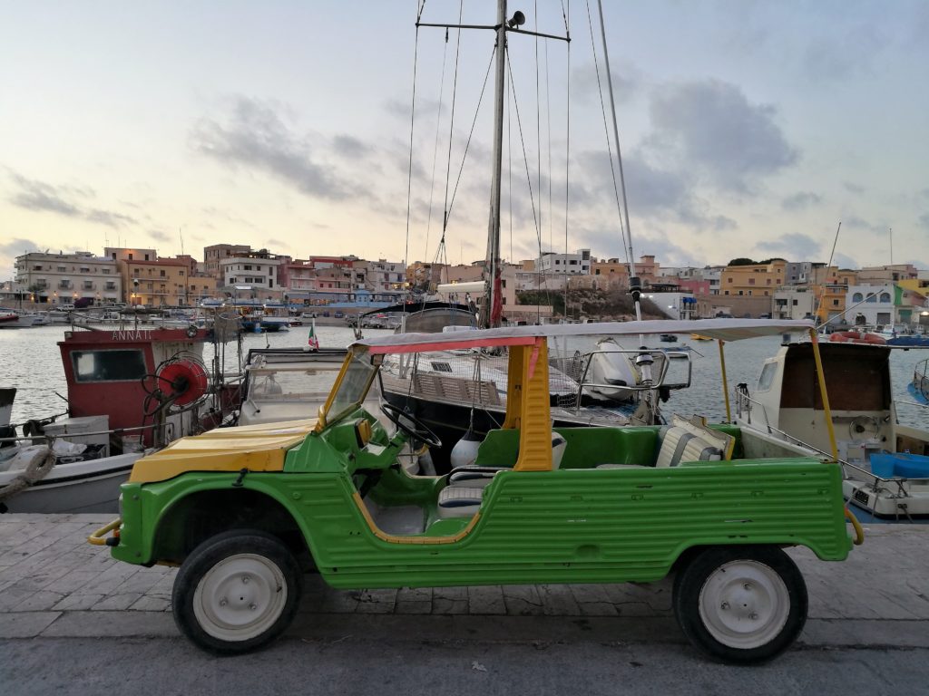 L'isola blu, Lampedusa