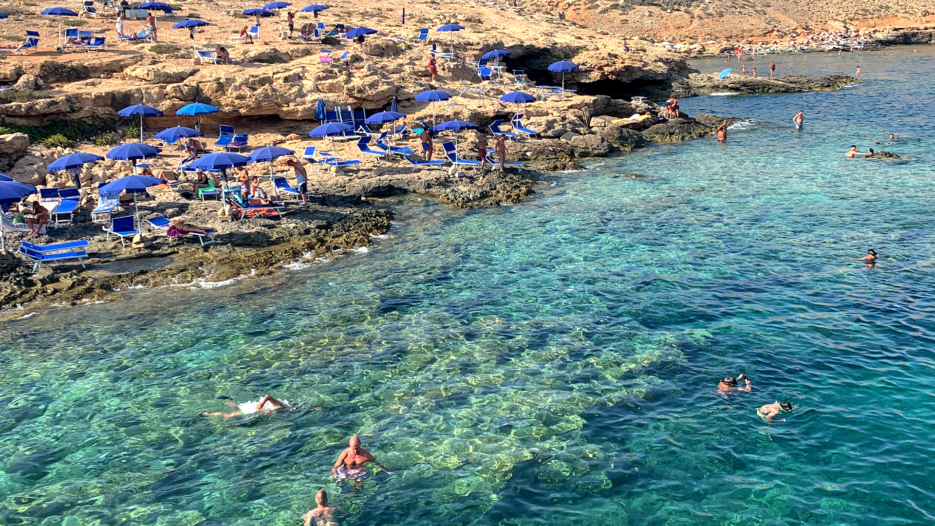 L'isola blu, Lampedusa